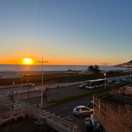 Le Petit Nid Perche Sous Les Toits, Vue Mer Le Havre Bagian luar foto